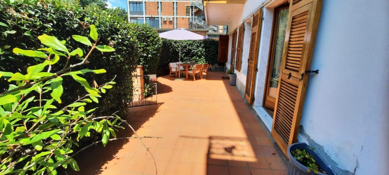 Appartamento Comodo Per Lerici E 5 Terre Piano di Follo Bagian luar foto